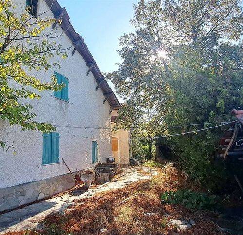 casa indipendente in vendita a Pareto
