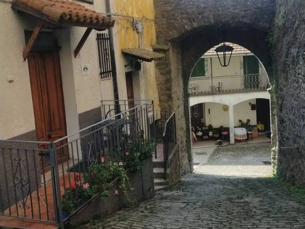 appartamento in vendita a Pareto