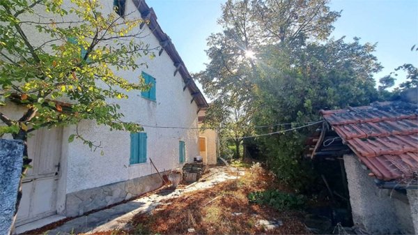 casa indipendente in vendita a Pareto