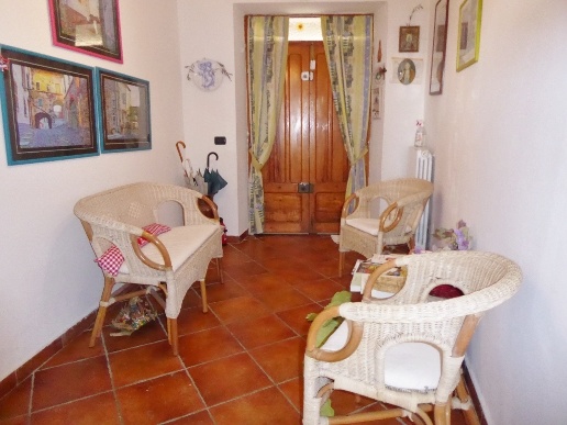 casa indipendente in vendita a Pareto