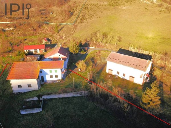 casa indipendente in vendita a Pareto