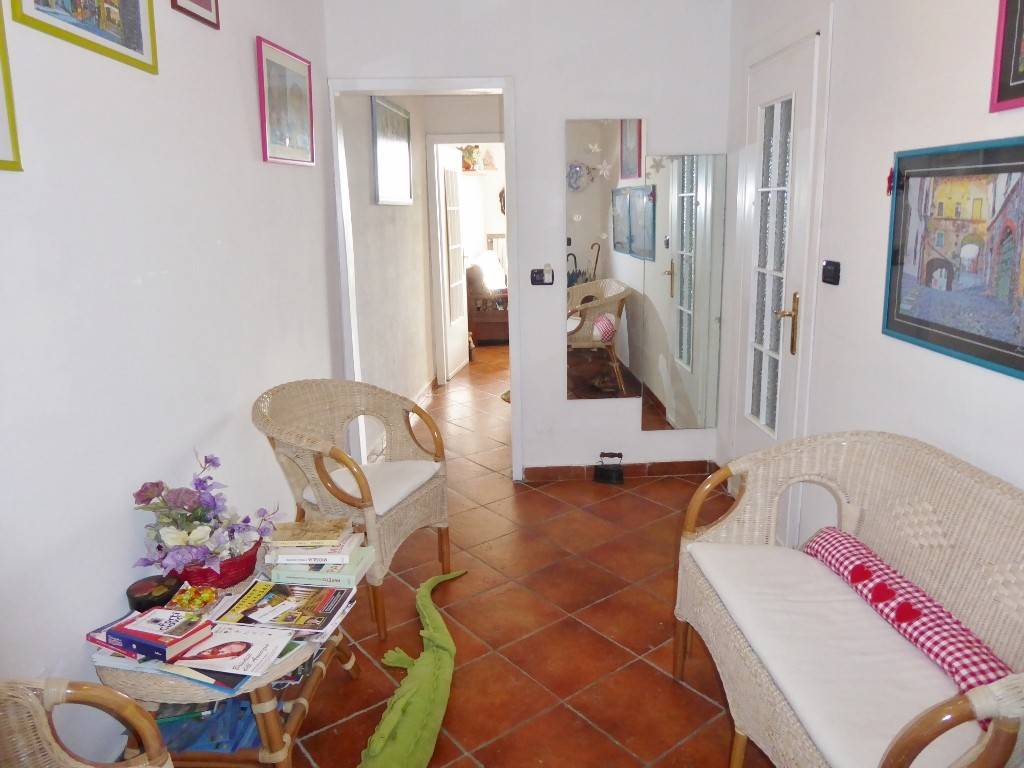 casa indipendente in vendita a Pareto