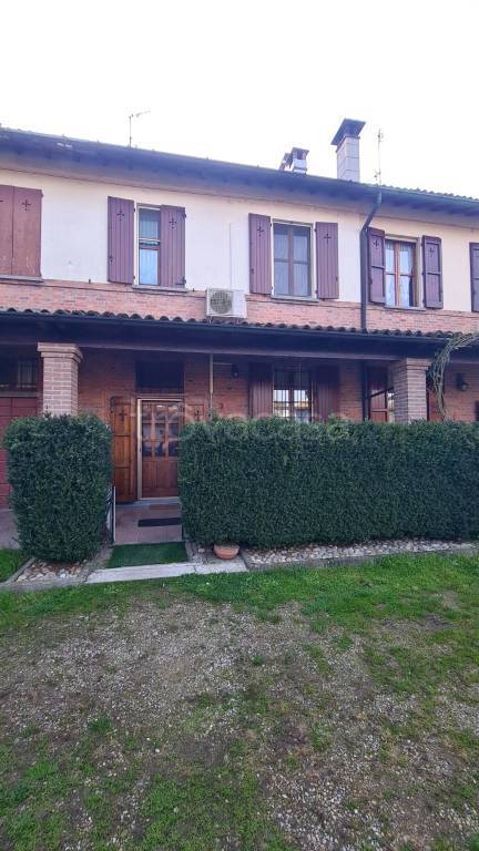 casa indipendente in vendita a Bertonico