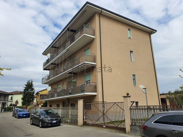 appartamento in vendita a Boffalora d'Adda