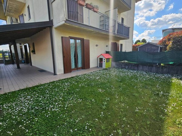negozio in vendita a Boffalora d'Adda