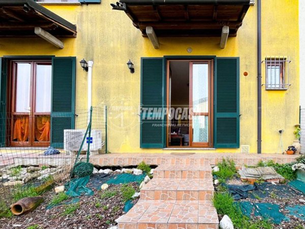 casa indipendente in vendita a Boffalora d'Adda