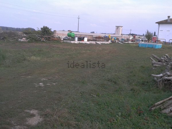 casale in vendita a Boffalora d'Adda