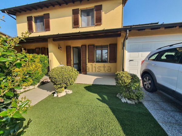 casa indipendente in vendita a Boffalora d'Adda