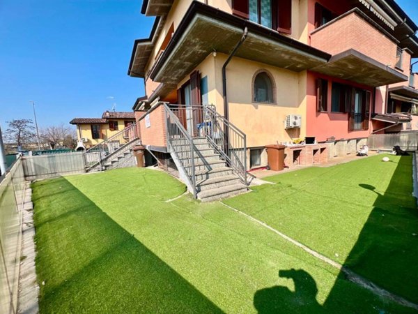 casa indipendente in vendita a Boffalora d'Adda