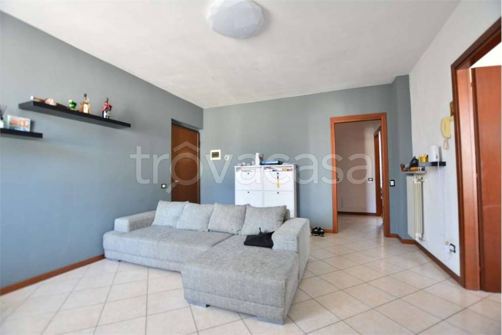 appartamento in vendita a Borghetto Lodigiano in zona Proprio