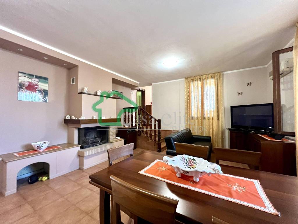 casa indipendente in vendita a Borghetto Lodigiano
