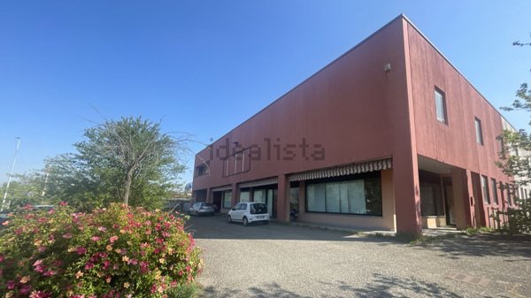 capannone in vendita a Borghetto Lodigiano