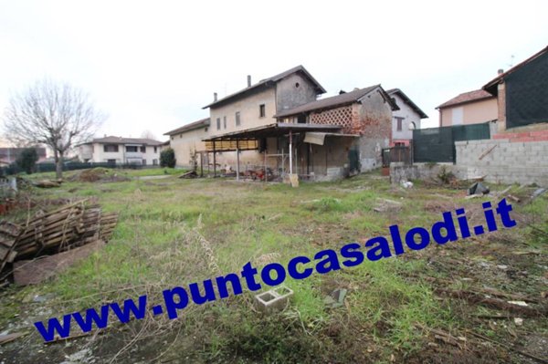 casa indipendente in vendita a Borghetto Lodigiano