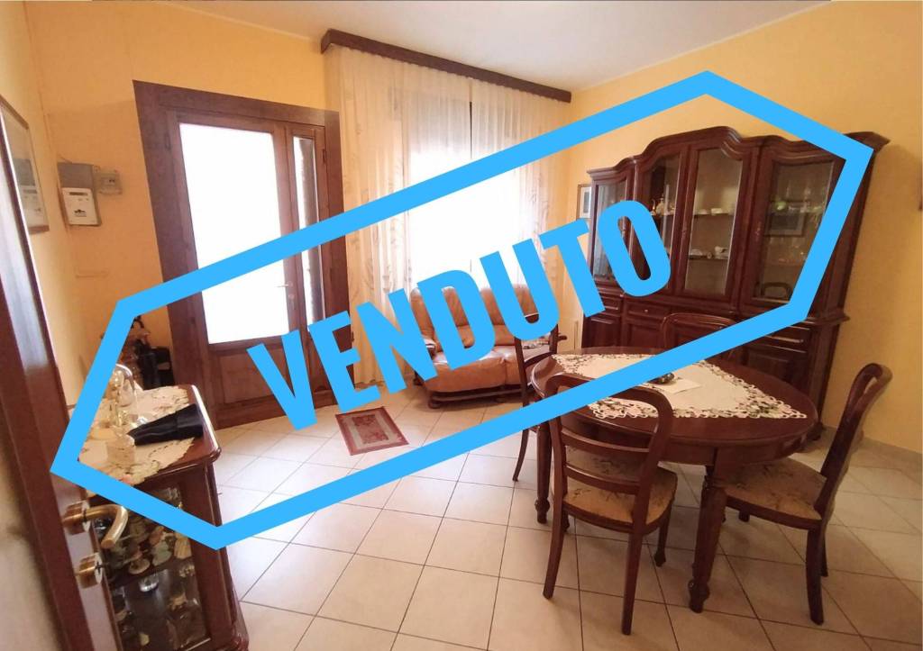 casa indipendente in vendita a Borghetto Lodigiano