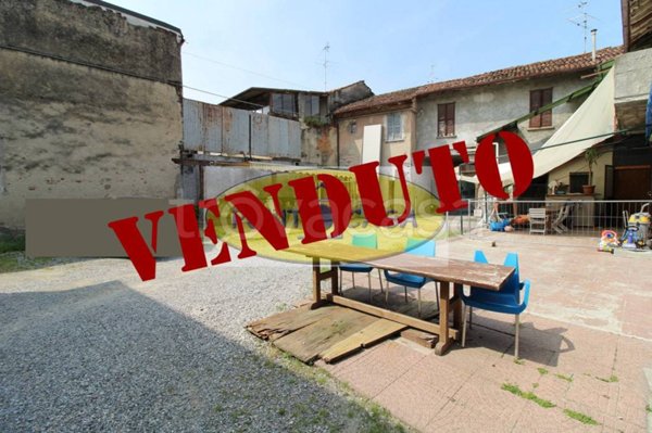 casa indipendente in vendita a Borghetto Lodigiano