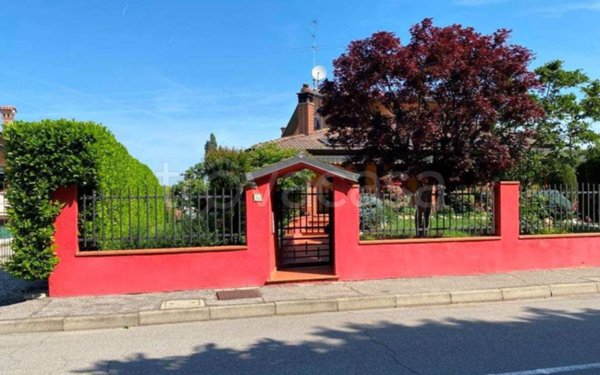 casa indipendente in vendita a Borghetto Lodigiano