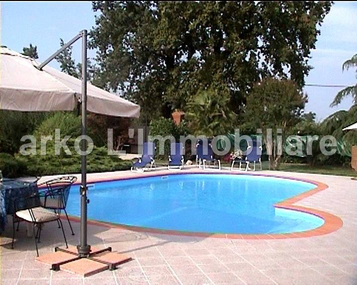 casa indipendente in vendita a Borghetto Lodigiano