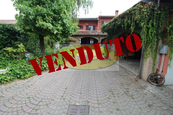 casa indipendente in vendita a Borghetto Lodigiano