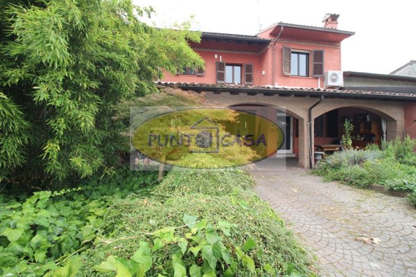 casa indipendente in vendita a Borghetto Lodigiano