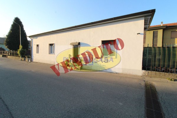 casa indipendente in vendita a Borghetto Lodigiano