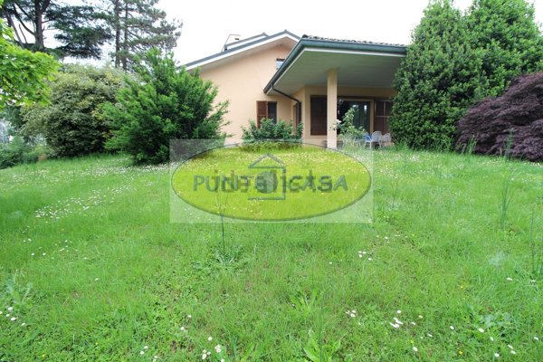 casa indipendente in vendita a Borghetto Lodigiano