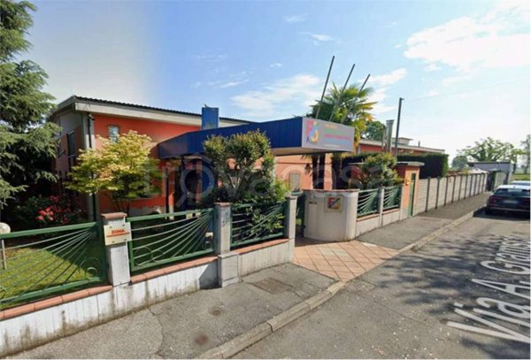 locale commerciale in vendita a Borghetto Lodigiano