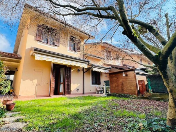 casa indipendente in vendita a Borghetto Lodigiano