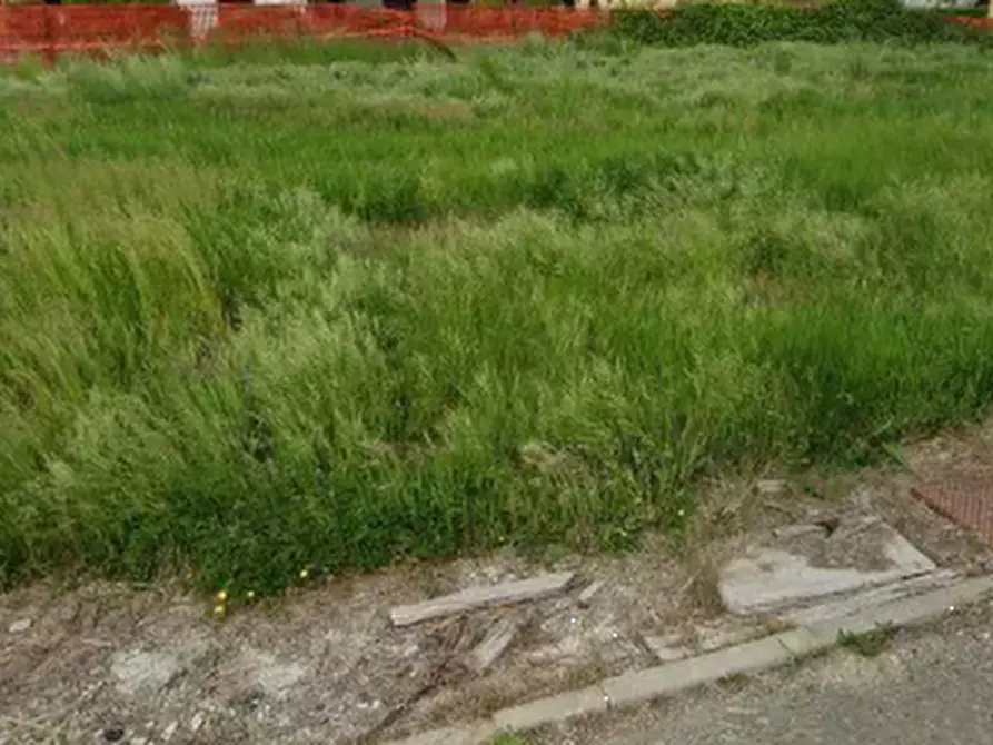 terreno edificabile in vendita a Borghetto Lodigiano