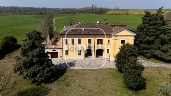 casa indipendente in vendita a Borghetto Lodigiano