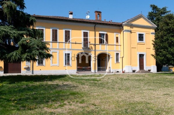 casa indipendente in vendita a Borghetto Lodigiano in zona Casoni