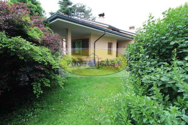 casa indipendente in vendita a Borghetto Lodigiano