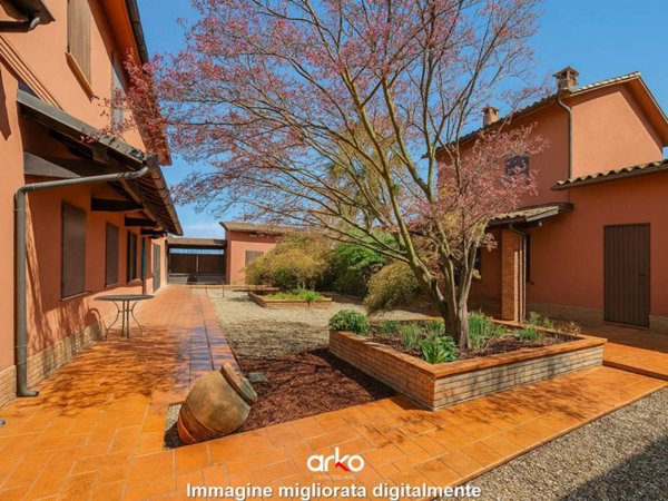 villa in vendita a Borghetto Lodigiano