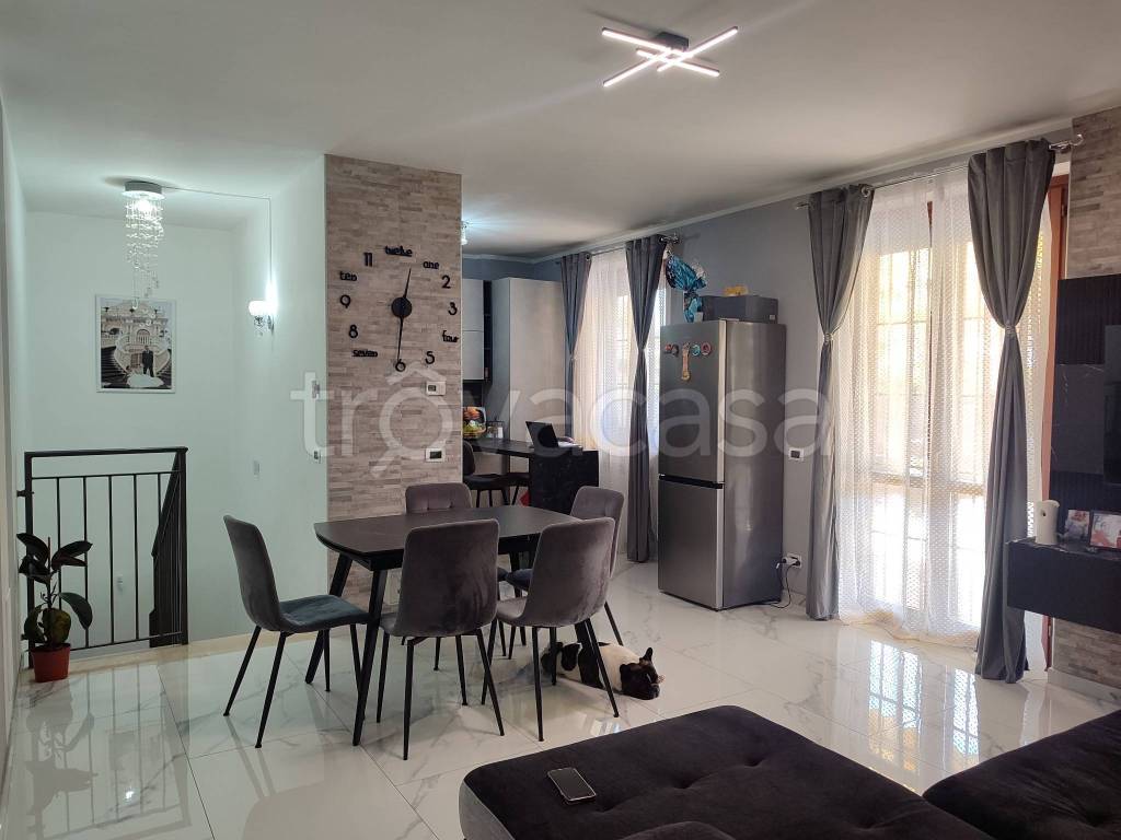 appartamento in vendita a Borghetto Lodigiano in zona Barazzina