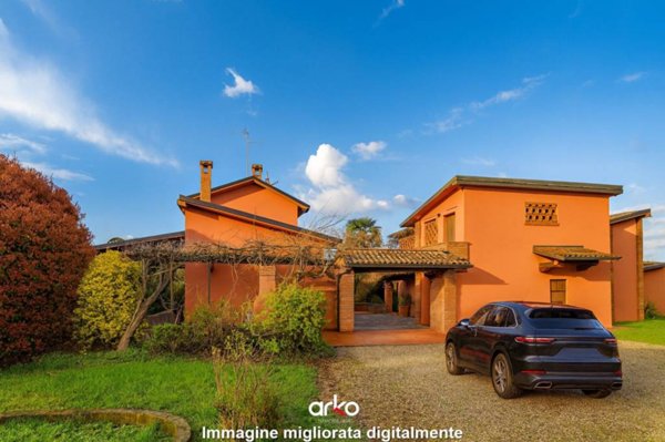 villa in vendita a Borghetto Lodigiano in zona Casoni