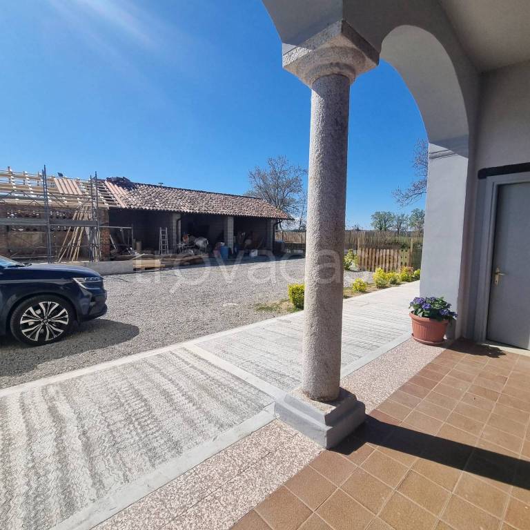casa indipendente in vendita a Borghetto Lodigiano