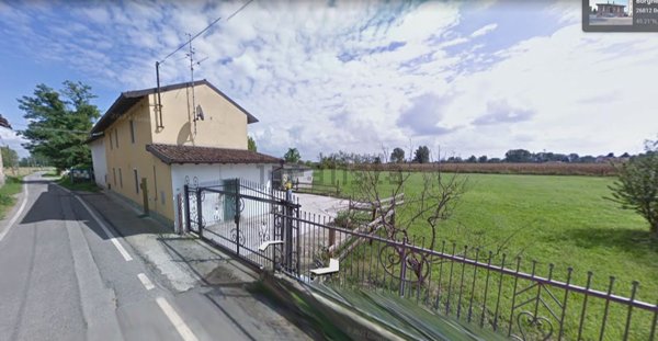 casa indipendente in vendita a Borghetto Lodigiano in zona Barazzina