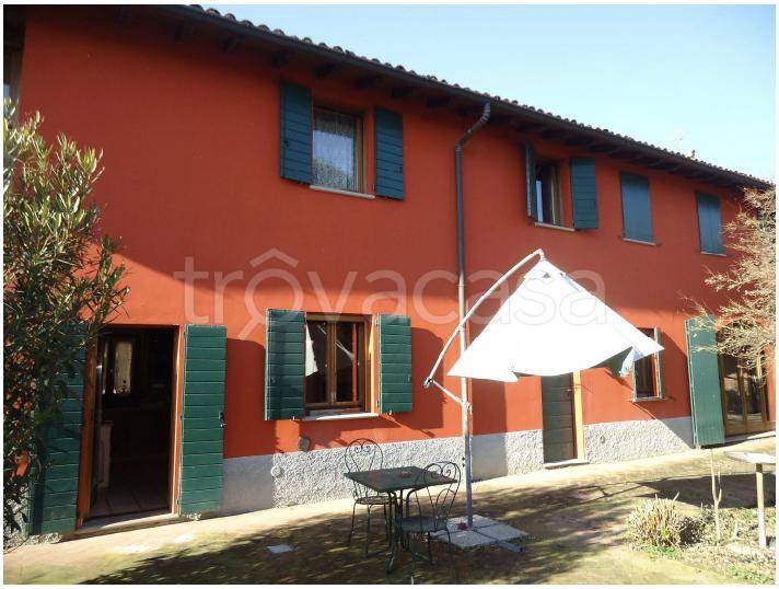 casa indipendente in vendita a Borghetto Lodigiano in zona Casoni