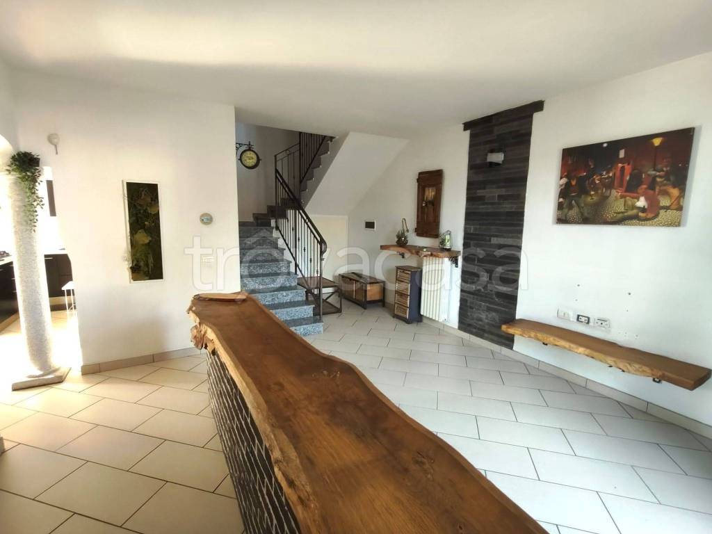 appartamento in vendita a Borghetto Lodigiano in zona Barazzina