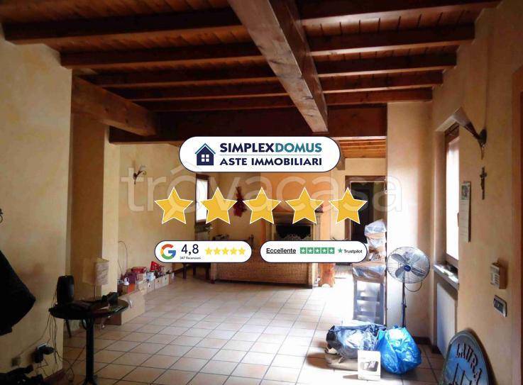 casa indipendente in vendita a Borghetto Lodigiano in zona Casoni