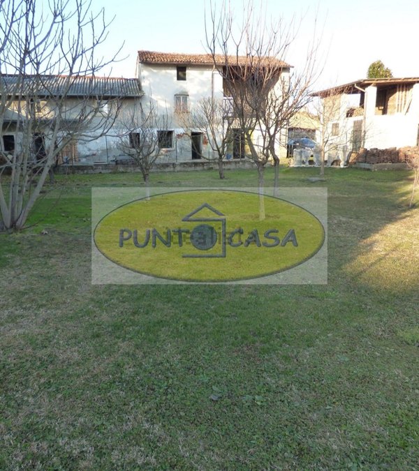 casa indipendente in vendita a Borghetto Lodigiano in zona Barazzina