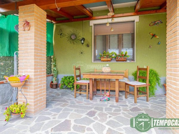 casa indipendente in vendita a Borgo San Giovanni