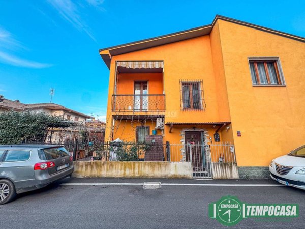 casa indipendente in vendita a Borgo San Giovanni