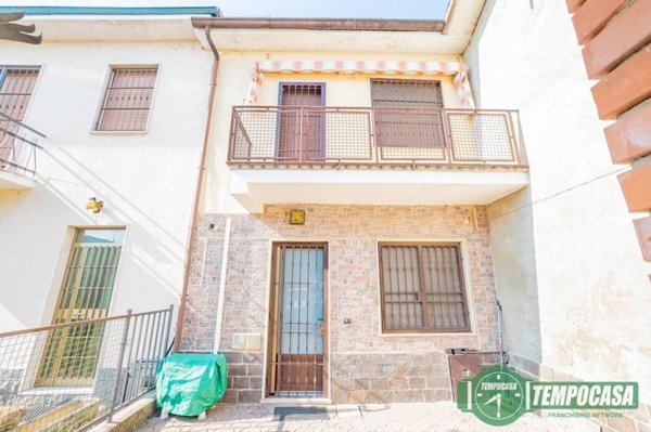 casa indipendente in vendita a Borgo San Giovanni