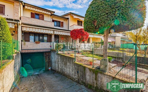 casa indipendente in vendita a Borgo San Giovanni