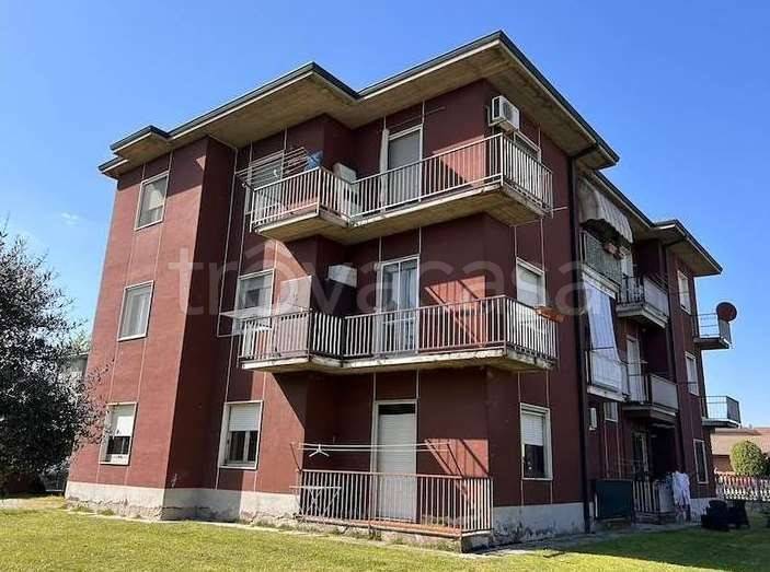 appartamento in vendita a Borgo San Giovanni