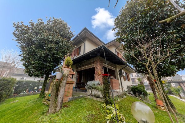 casa indipendente in vendita a Borgo San Giovanni