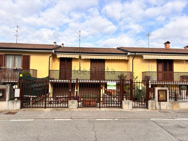 casa indipendente in vendita a Borgo San Giovanni