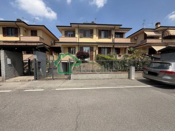 casa indipendente in vendita a Borgo San Giovanni