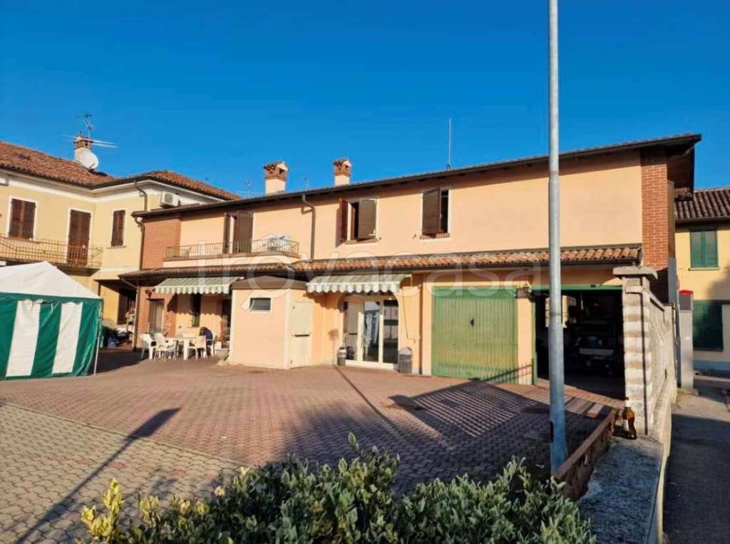 appartamento in vendita a Brembio