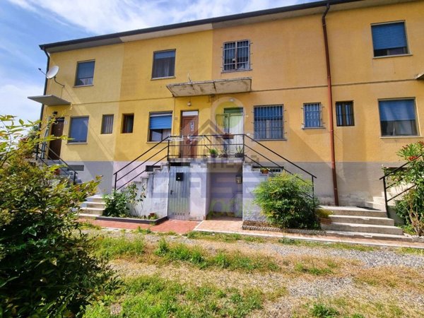 casa indipendente in vendita a Brembio